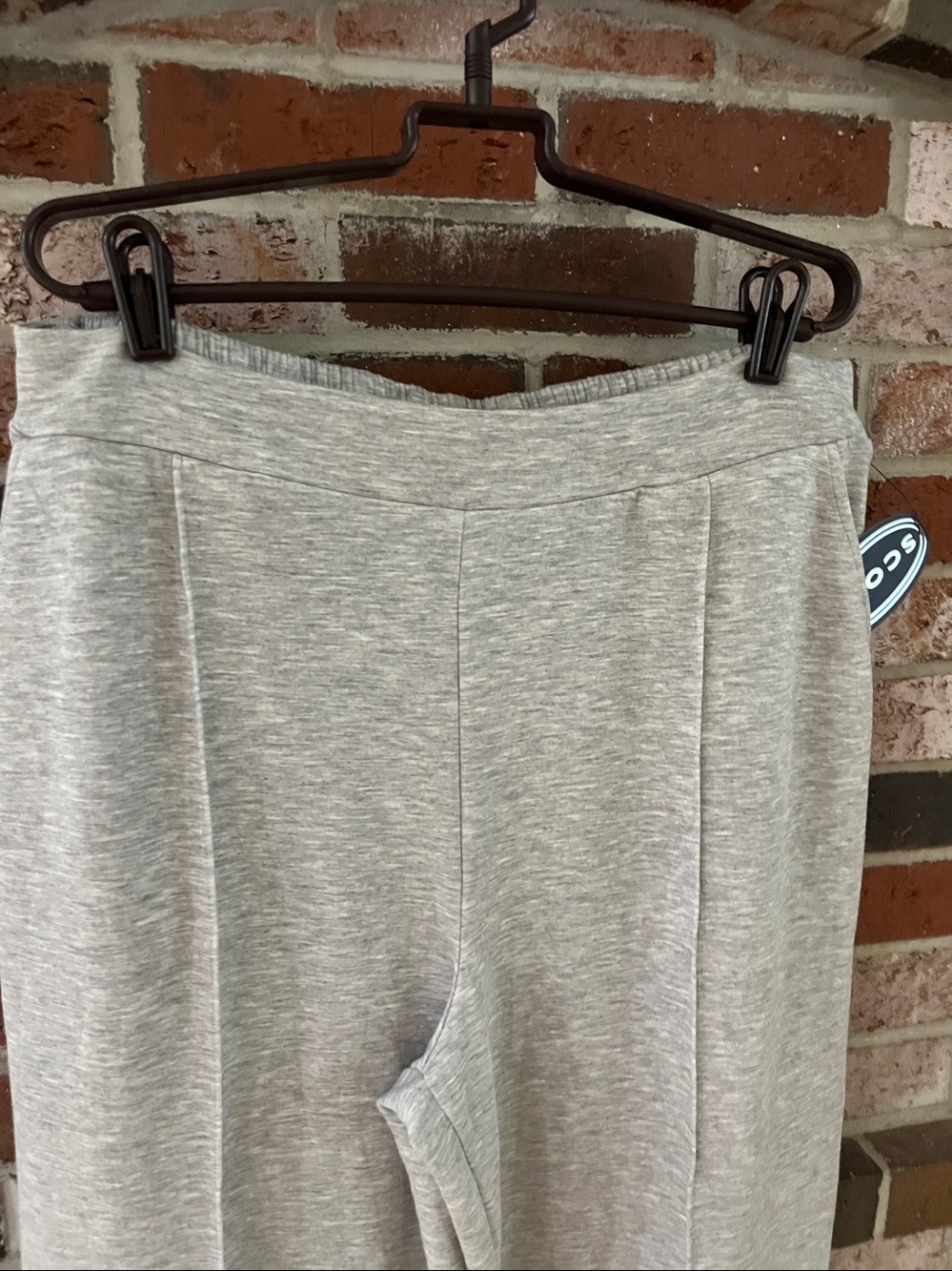 SCOOP Gray Super Soft Scuba Seamed Front Wide Leg Lightweight Sweatpants 18 NWT - Picture 6 of 10